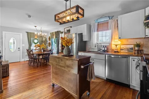 342 Warwick Neck Avenue Warwick RI 02889