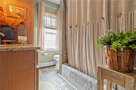 342 Warwick Neck Avenue Warwick RI 02889