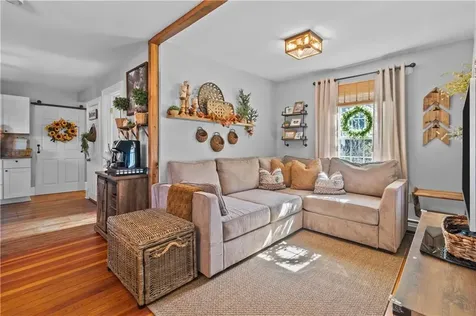 342 Warwick Neck Avenue Warwick RI 02889