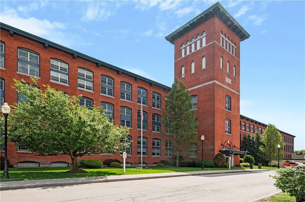 1 Tupperware Drive North Smithfield RI 02896