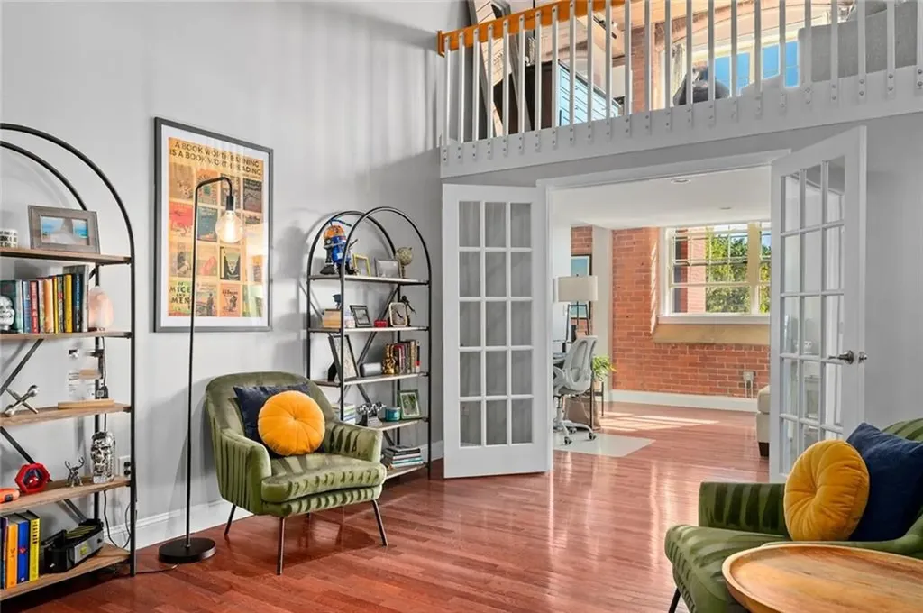 1 Tupperware Drive North Smithfield RI 02896