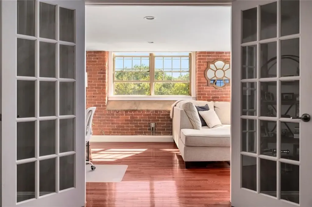 1 Tupperware Drive North Smithfield RI 02896