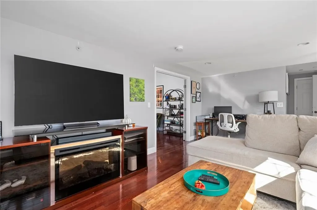 1 Tupperware Drive North Smithfield RI 02896