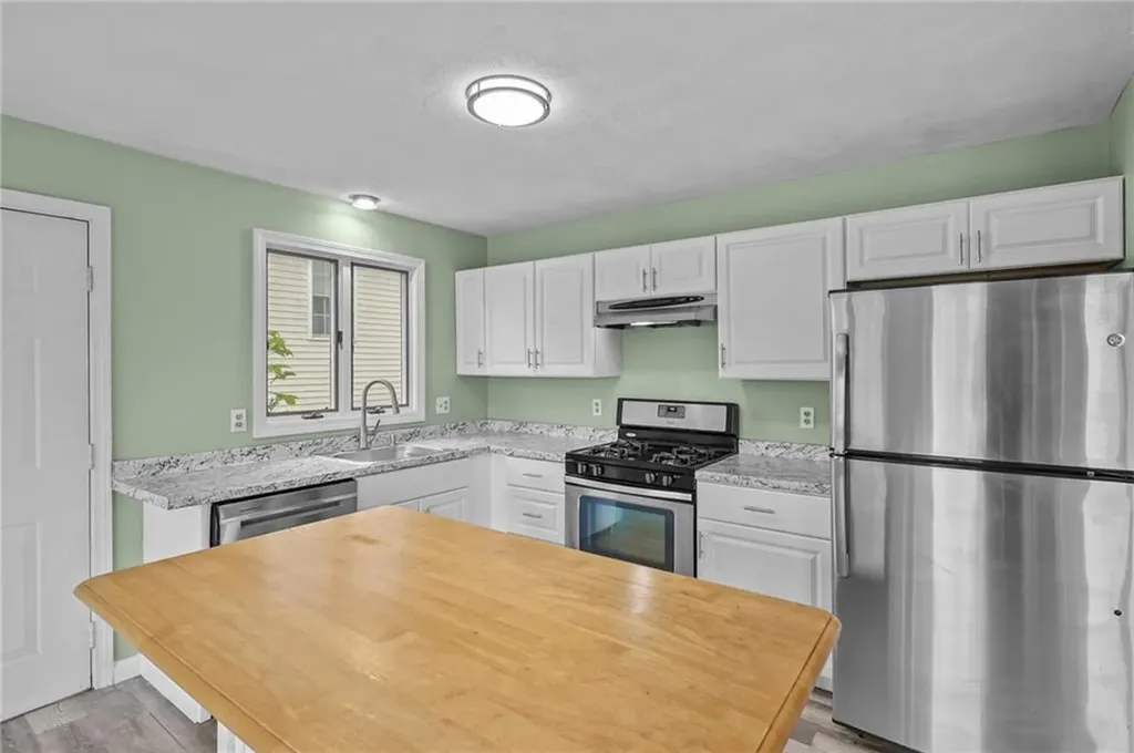 111 Raphael Avenue Providence RI 02904