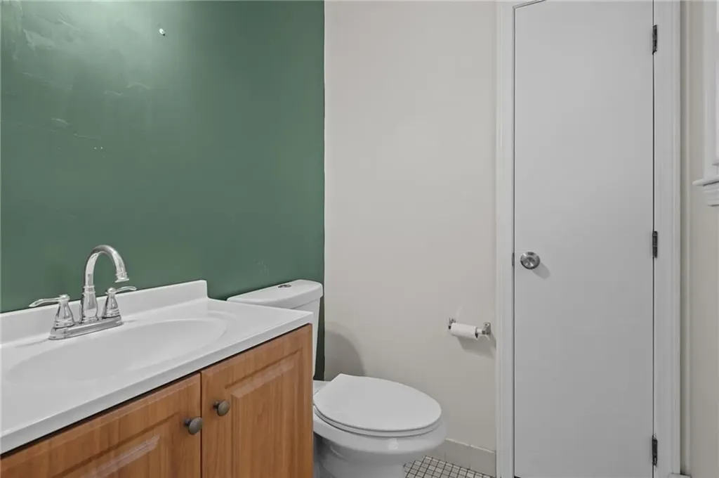 111 Raphael Avenue Providence RI 02904