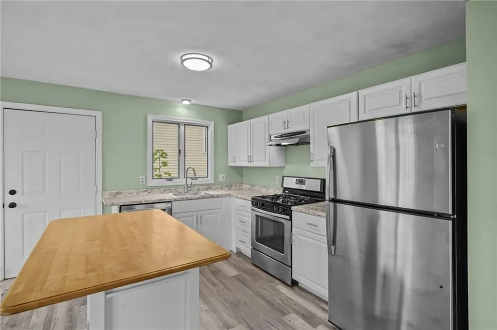 111 Raphael Avenue Providence RI 02904