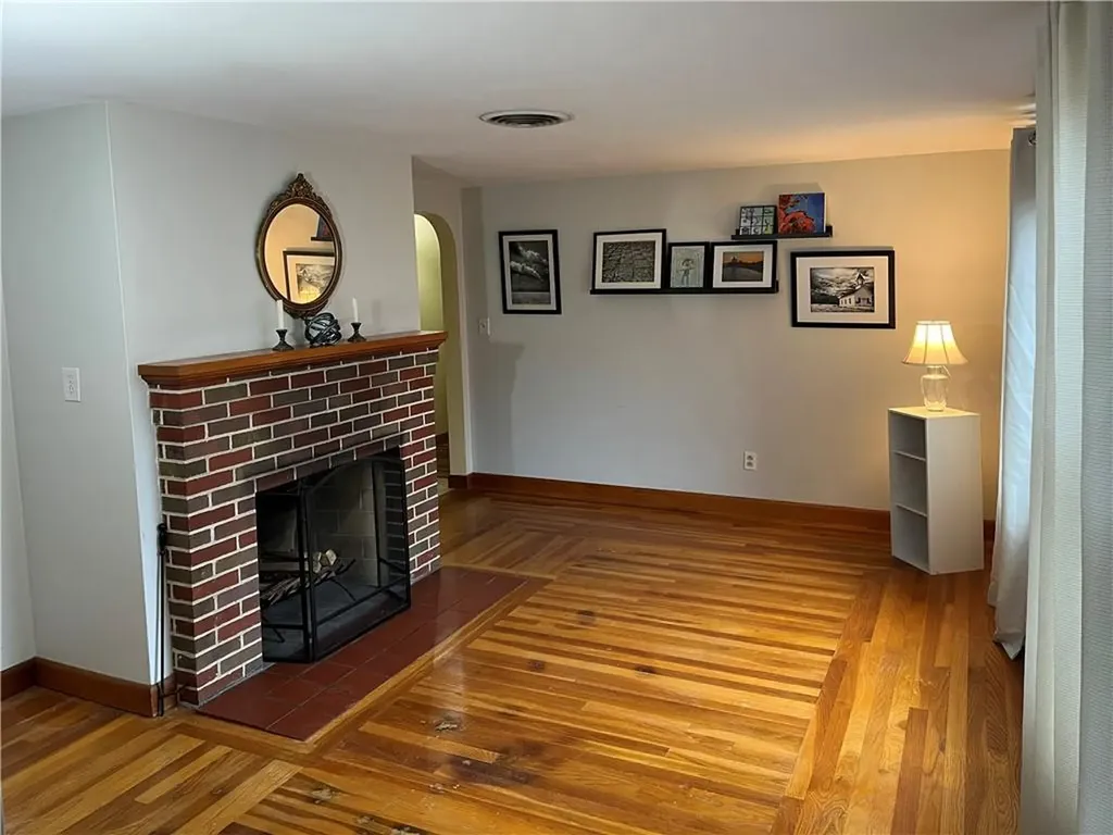 16 Palomino Drive Cumberland RI 02864