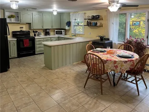 16 Palomino Drive Cumberland RI 02864