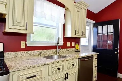 62 Reposa Square Portsmouth RI 02871