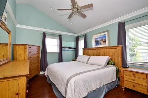 62 Reposa Square Portsmouth RI 02871