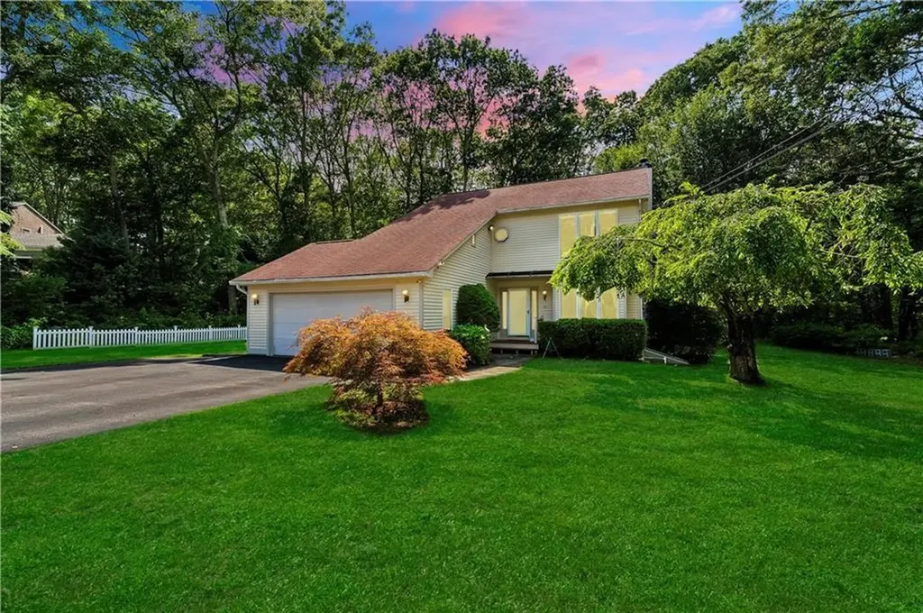 53 Morgan Court North Kingstown RI 02852