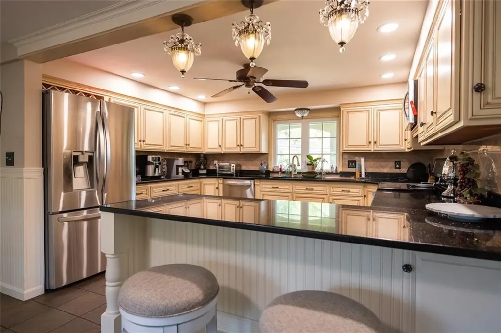 2894 Mendon Road Cumberland RI 02864