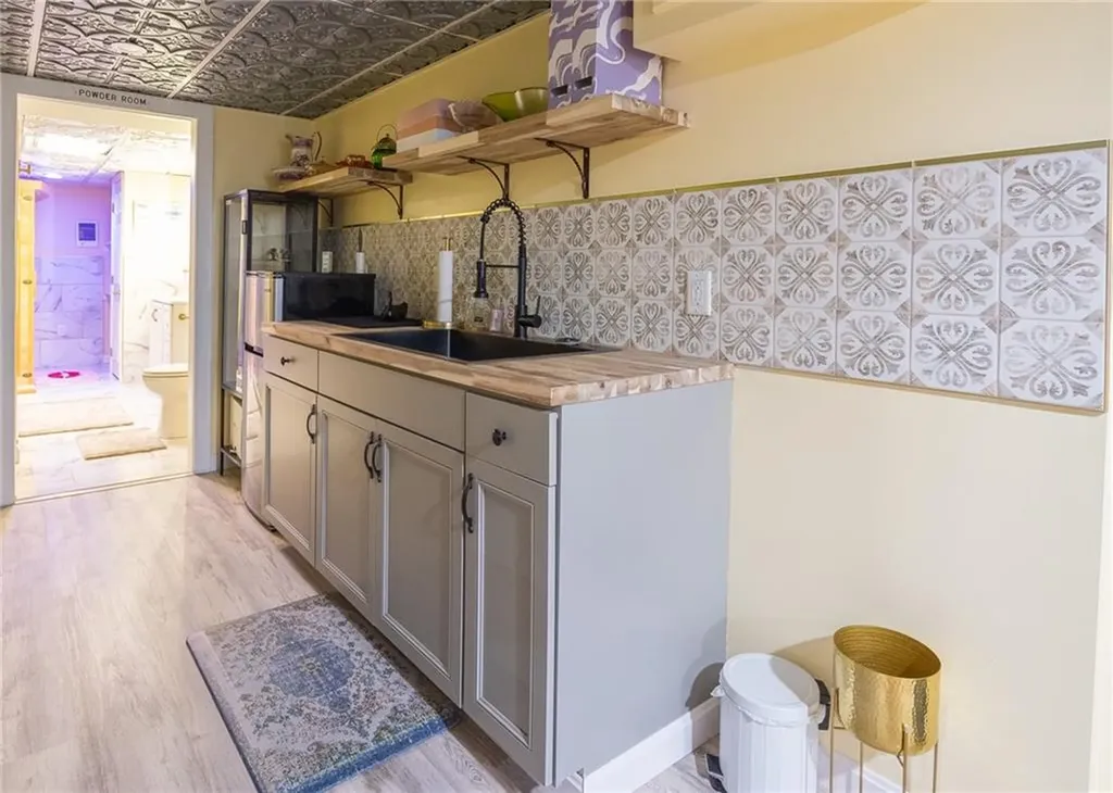 2894 Mendon Road Cumberland RI 02864