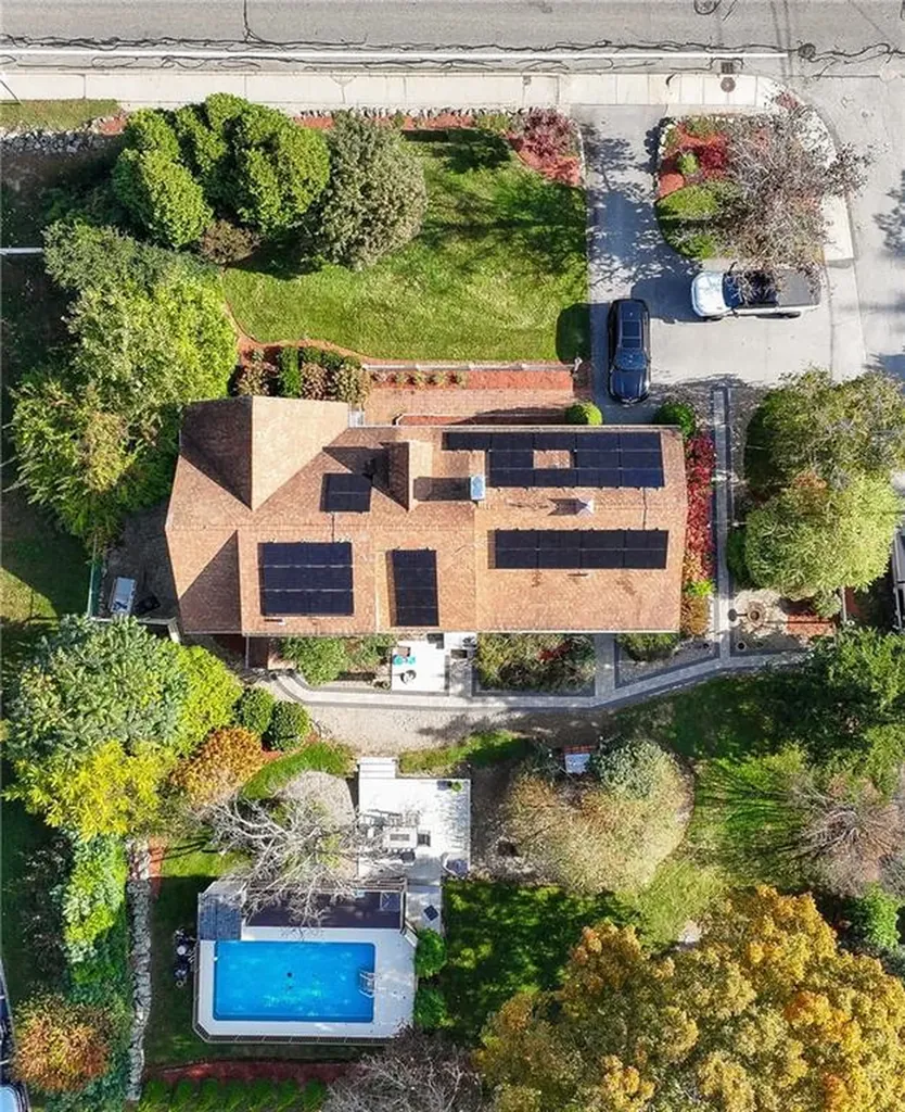 2894 Mendon Road Cumberland RI 02864