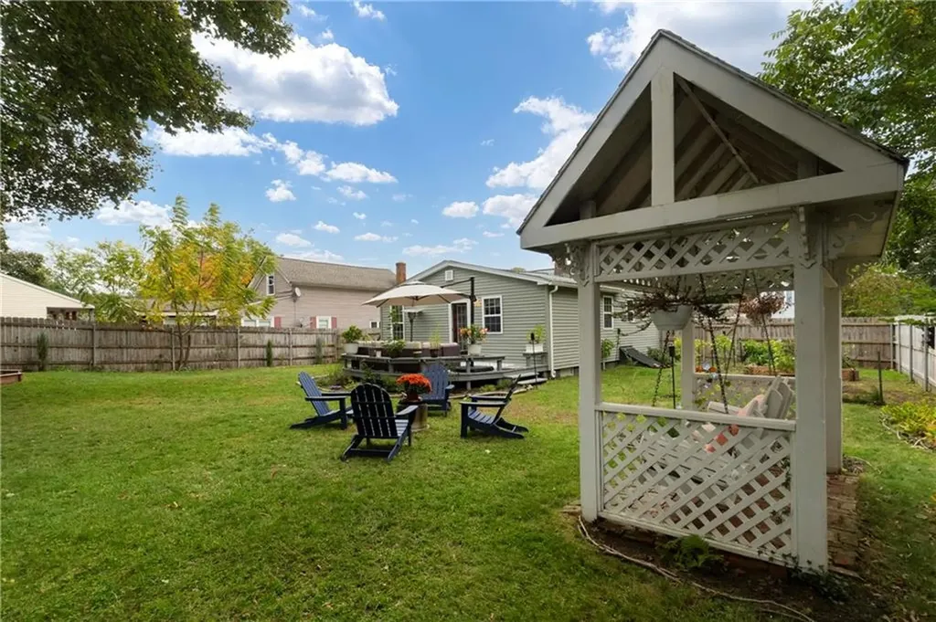 319 Arlington Avenue Warwick RI 02889