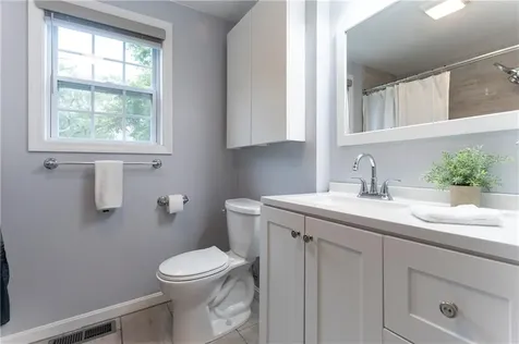 319 Arlington Avenue Warwick RI 02889