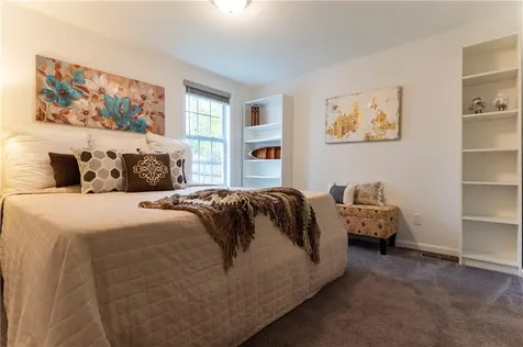 319 Arlington Avenue Warwick RI 02889