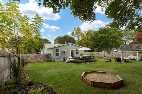 319 Arlington Avenue Warwick RI 02889