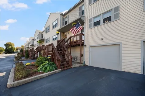 1603 Plainfield Pike Johnston RI 02919