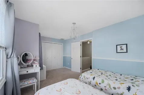 1603 Plainfield Pike Johnston RI 02919