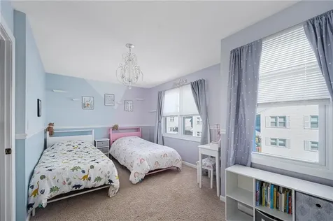 1603 Plainfield Pike Johnston RI 02919