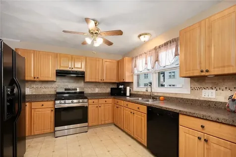 1603 Plainfield Pike Johnston RI 02919