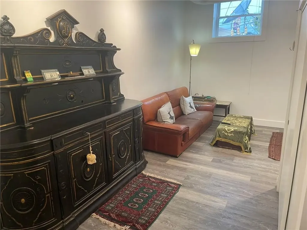 318 Lafayette Street Pawtucket RI 02860