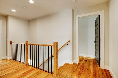 212 Street Louis Avenue Woonsocket RI 02895