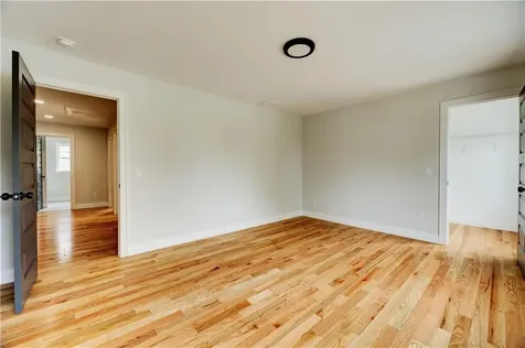 212 Street Louis Avenue Woonsocket RI 02895