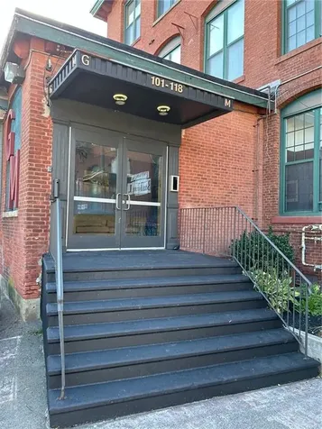 1117 Douglas Avenue North Providence RI 02904