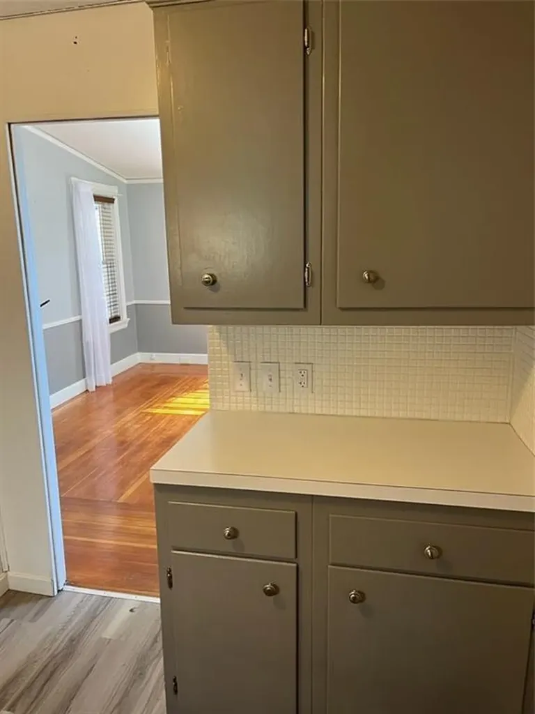 1333 Narragansett Boulevard Cranston RI 02905