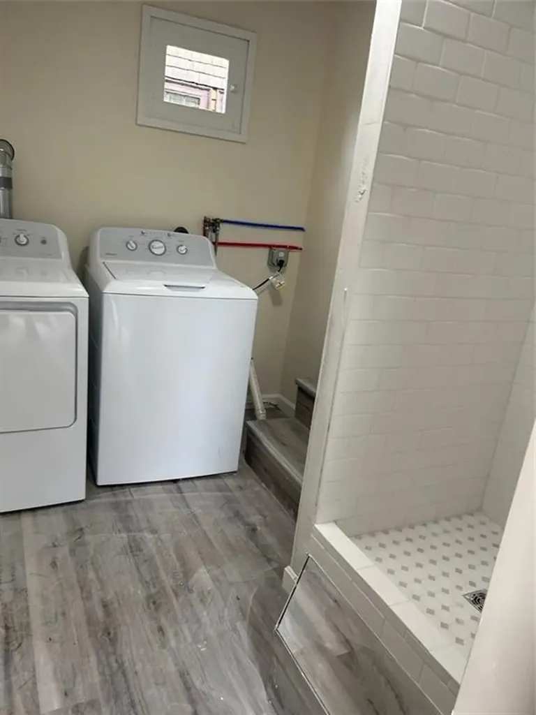 1333 Narragansett Boulevard Cranston RI 02905