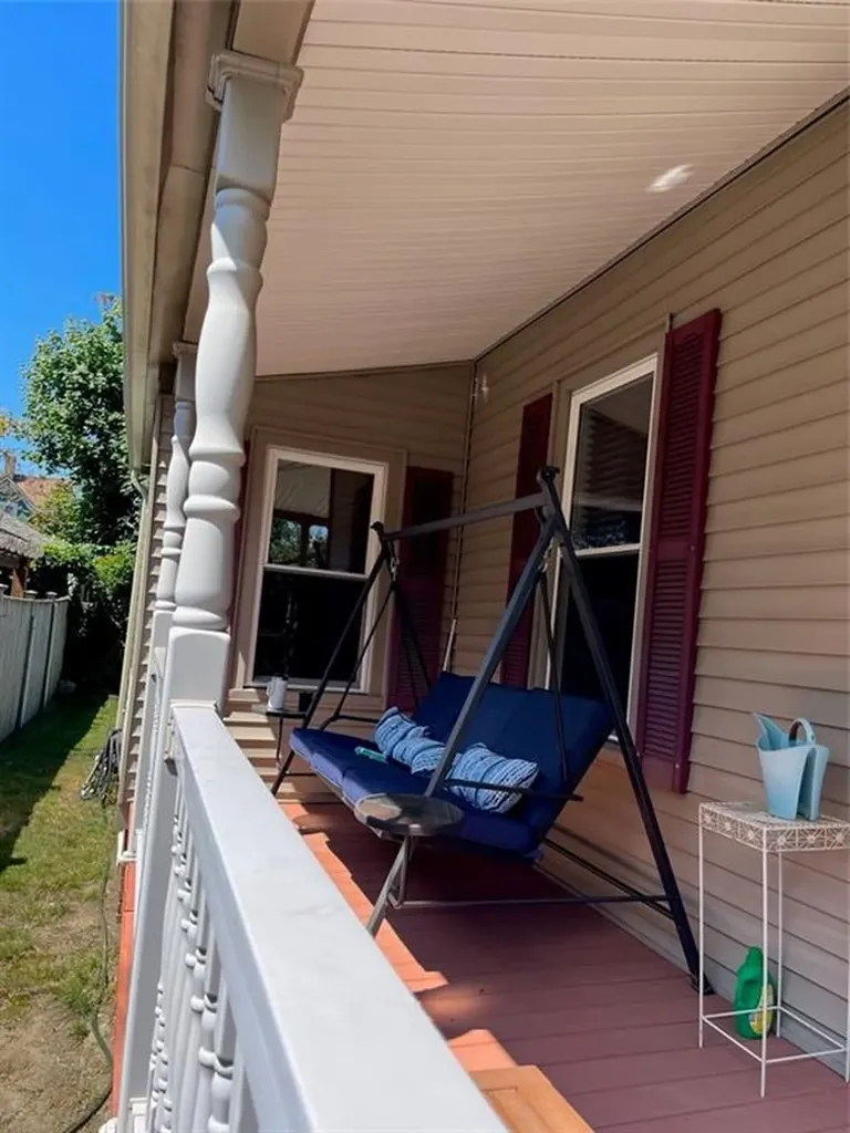 1333 Narragansett Boulevard Cranston RI 02905