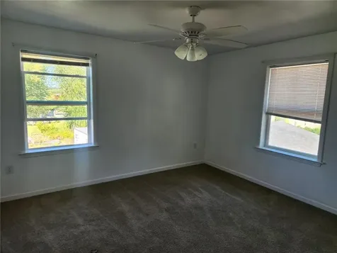 81 Bayview Avenue Bristol RI 02809