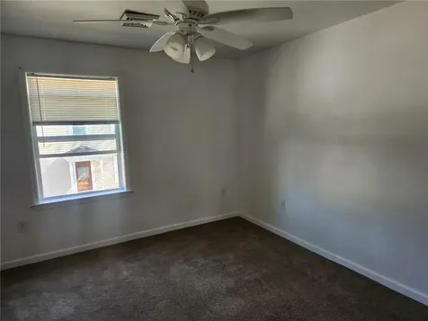 81 Bayview Avenue Bristol RI 02809