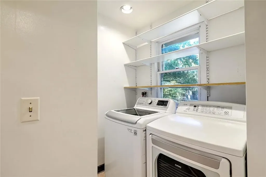 160 Slater Avenue Providence RI 02906