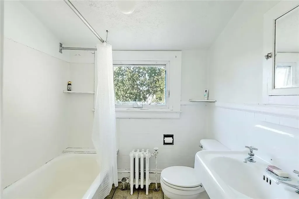 160 Slater Avenue Providence RI 02906