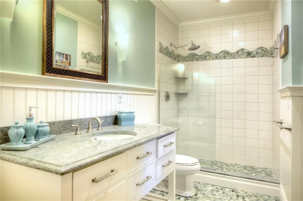 87 Waters Edge Tiverton RI 02878