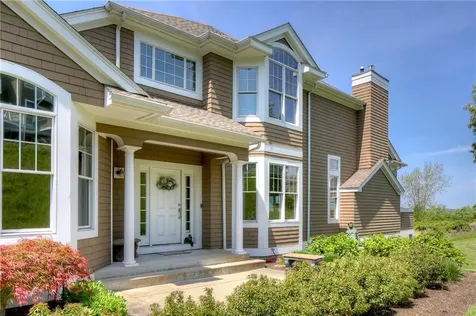 87 Waters Edge Tiverton RI 02878