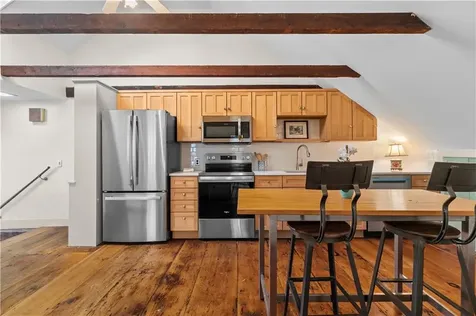 44 Bradford Street Bristol RI 02809