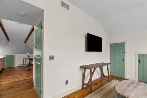 44 Bradford Street Bristol RI 02809