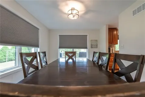 2 Bristol Road Narragansett RI 02882