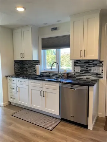 2 Bristol Road Narragansett RI 02882