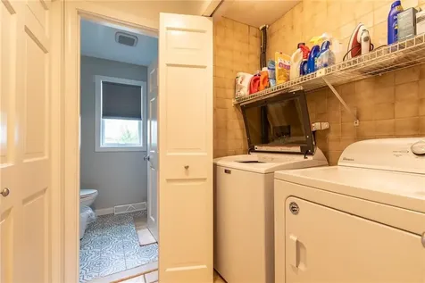 2 Bristol Road Narragansett RI 02882