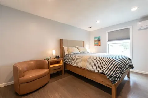 2 Bristol Road Narragansett RI 02882