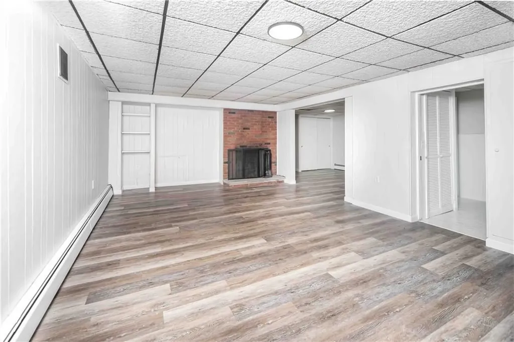 18 Doyle Drive North Providence RI 02911