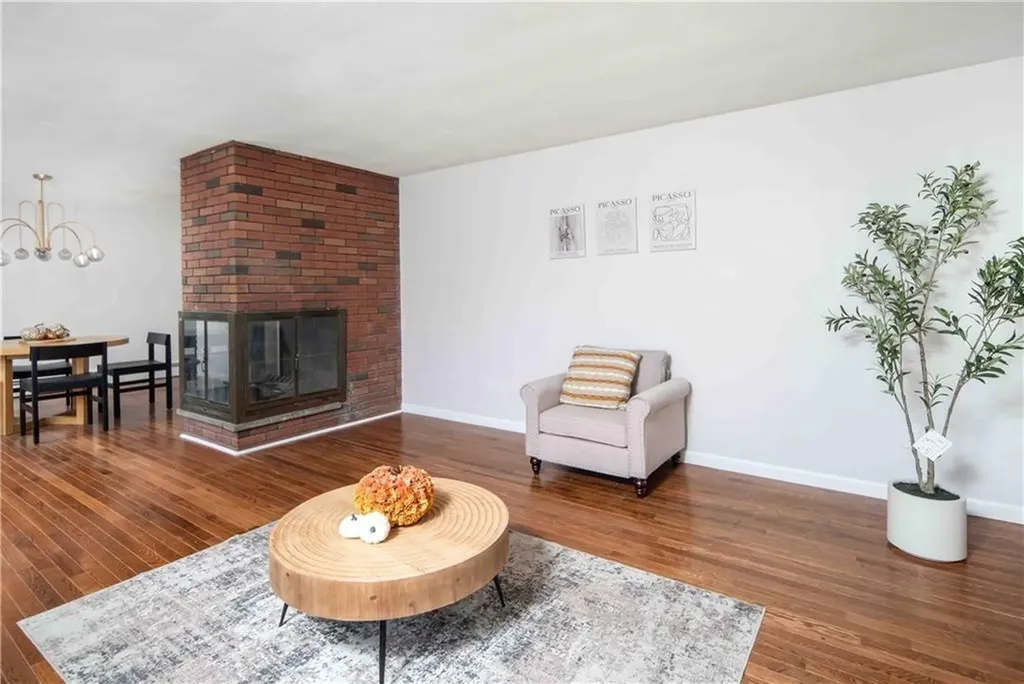 18 Doyle Drive North Providence RI 02911