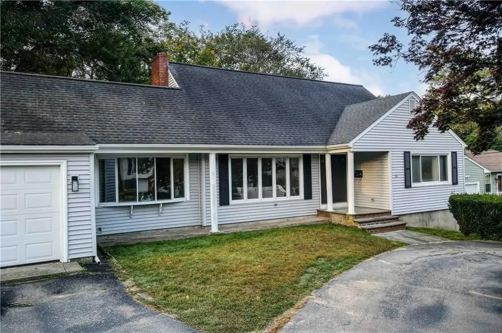 18 Doyle Drive North Providence RI 02911