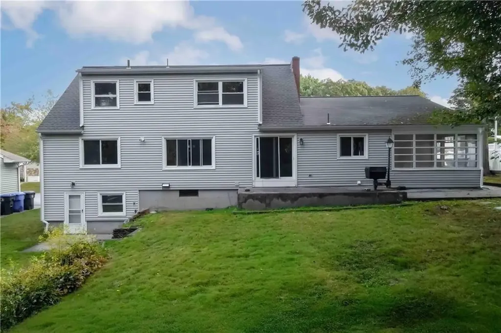 18 Doyle Drive North Providence RI 02911