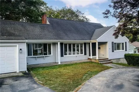 18 Doyle Drive North Providence RI 02911